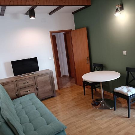 Apartmani Miki Podgora Zewnętrze zdjęcie